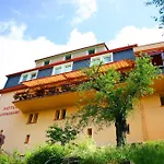 L'hostellerie Le Turckheim Croix D'or Trois-Épis