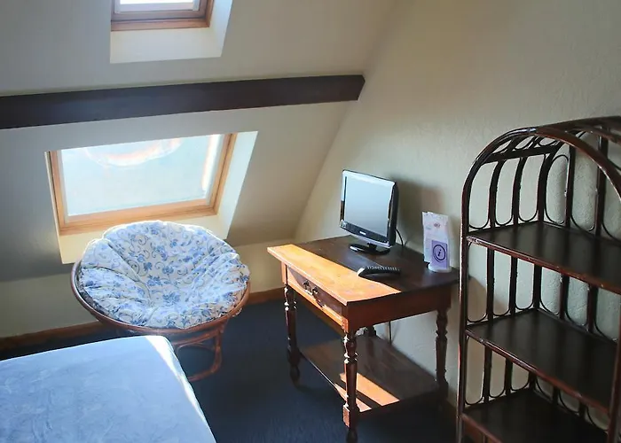 מלון L'hostellerie Le Turckheim Croix D'or 2*